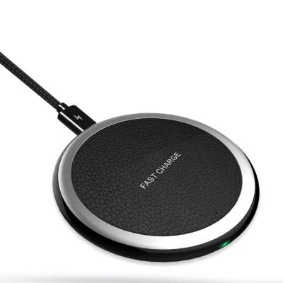 amazon hot sale 10w fast charging qi standard universal wireless charger for mobile phone